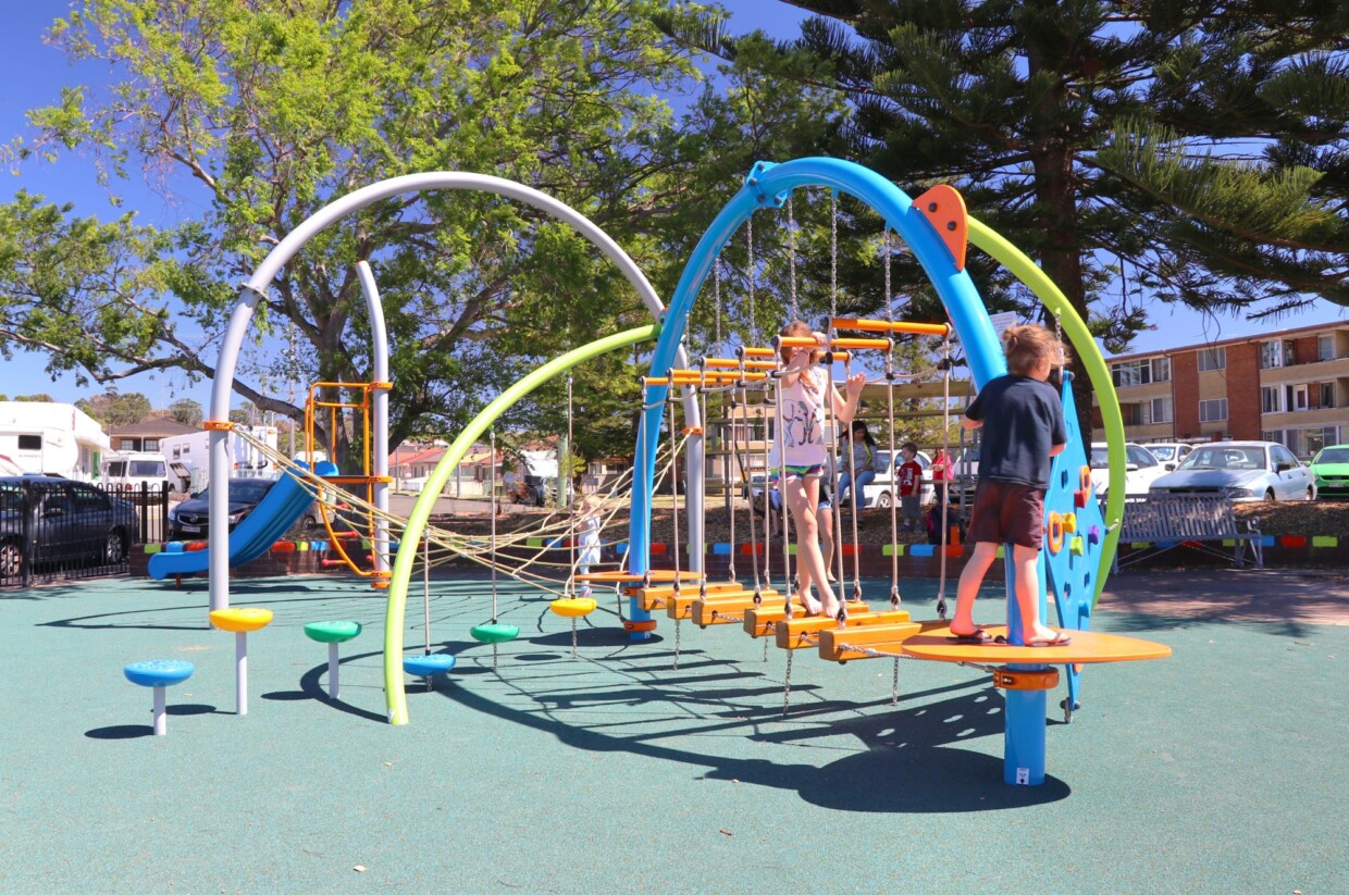 moduplay_allan-st-playground_rope climibing